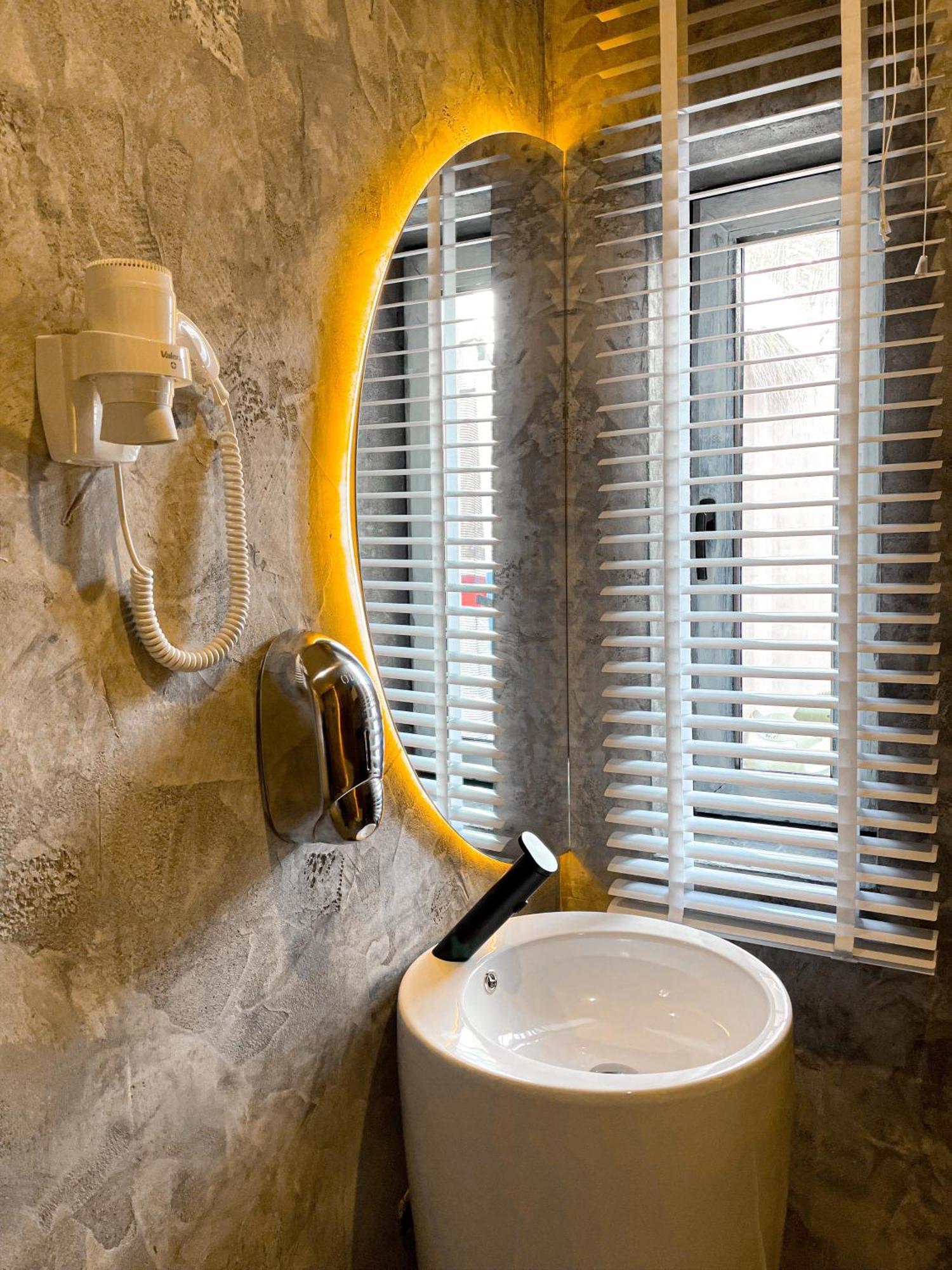 Shard Boutique Hotel-Adult Only Brašov Exteriér fotografie