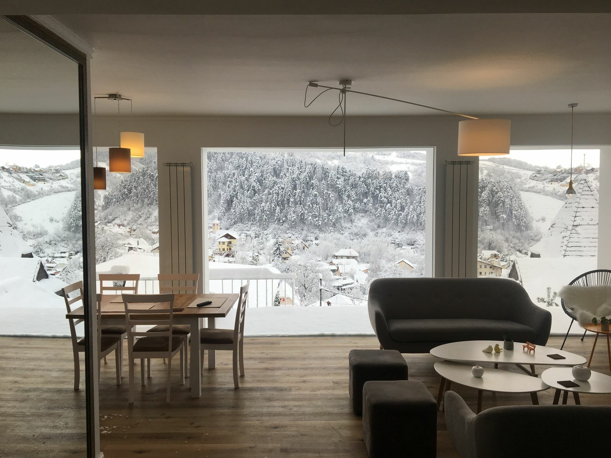 Shard Boutique Hotel-Adult Only Brašov Exteriér fotografie