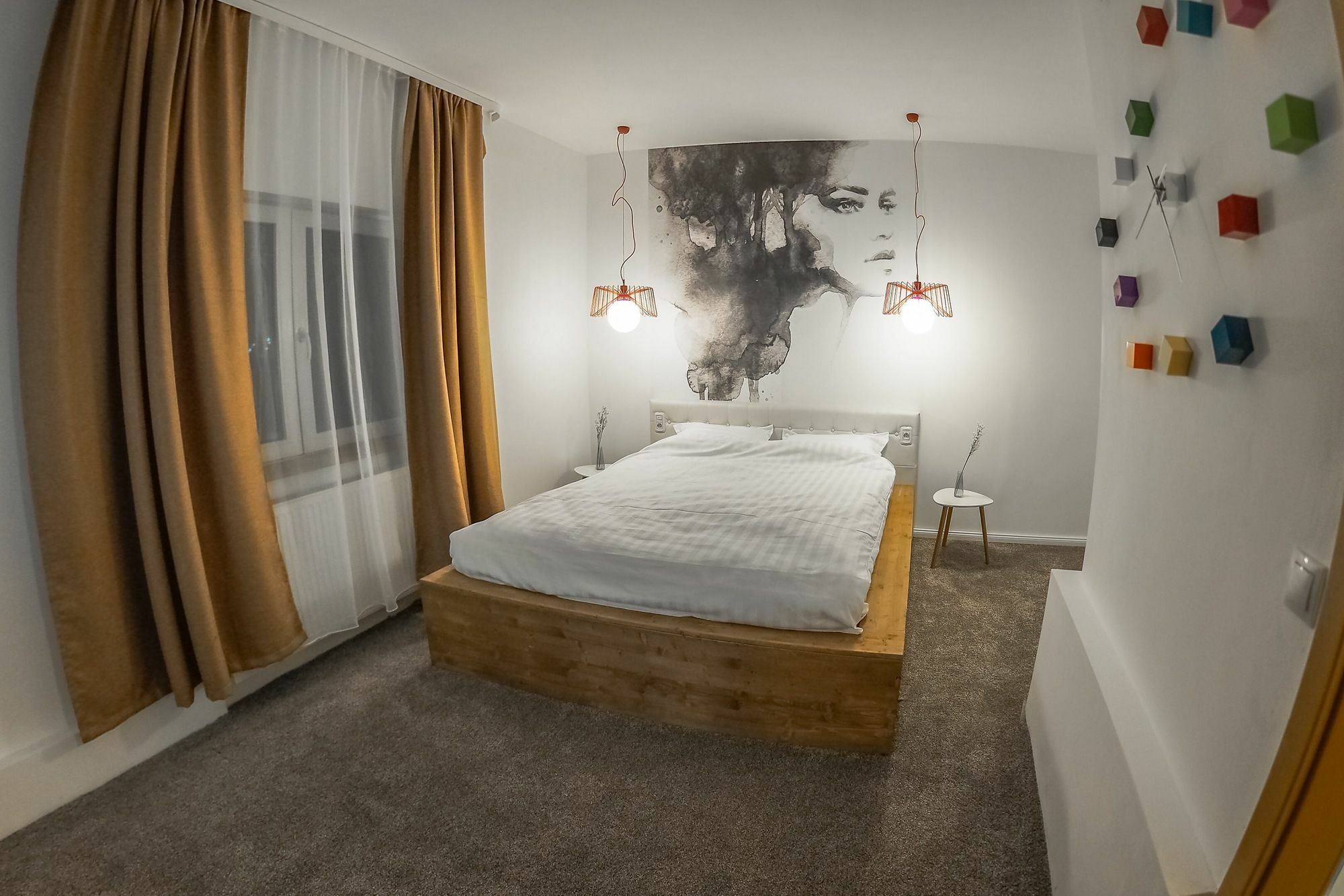 Shard Boutique Hotel-Adult Only Brašov Exteriér fotografie
